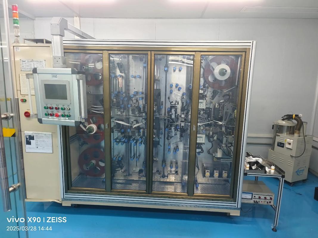 超級電容器生產(chǎn)線及其配套設備 自動化技術與市場機遇
